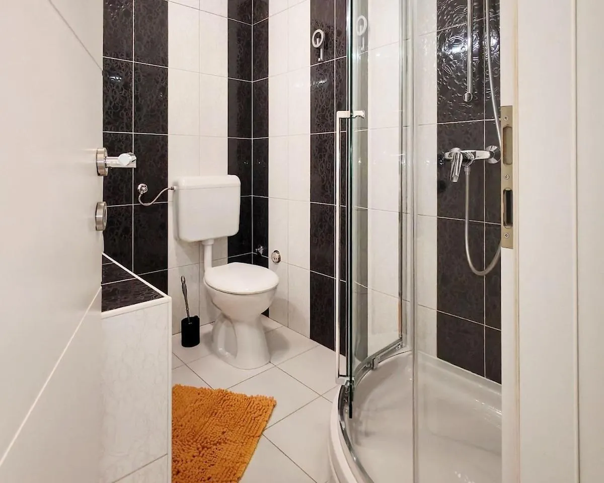 Nice & Comfy Zadar Old Town Apartment Giara 2
