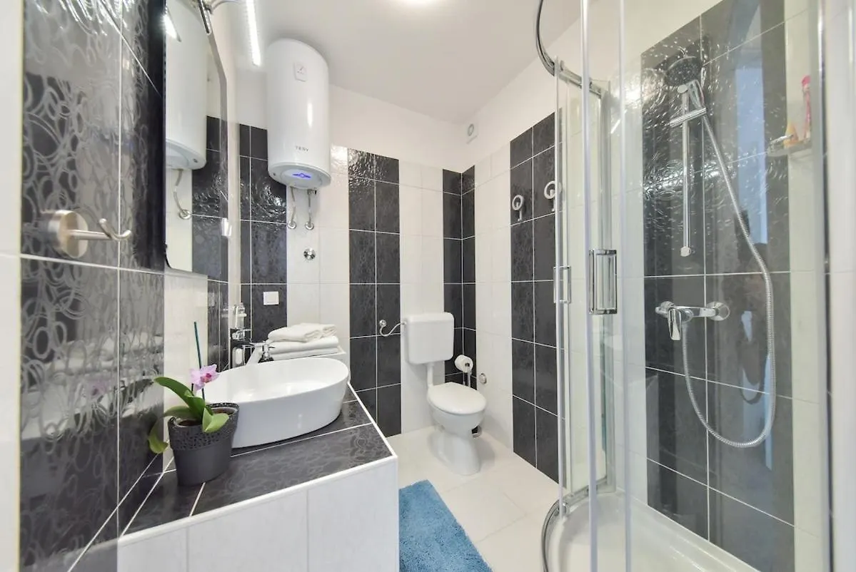 Nice & Comfy Zadar Old Town Apartment Giara 2 0*,  Croatia