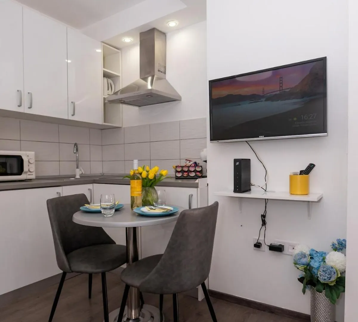 Nice & Comfy Zadar Old Town Apartment Giara 2 0*,
